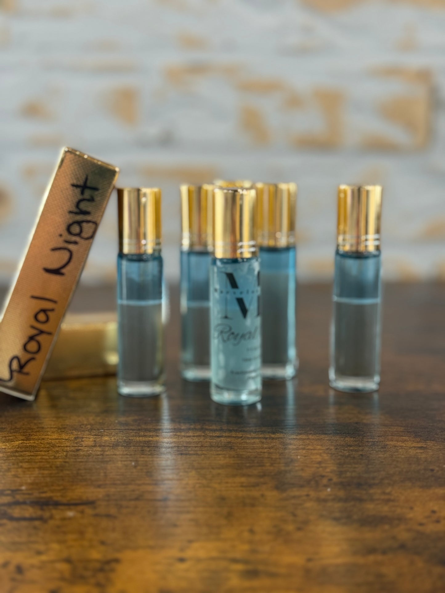 Essence of Touch
Perfume & Cologne Collection