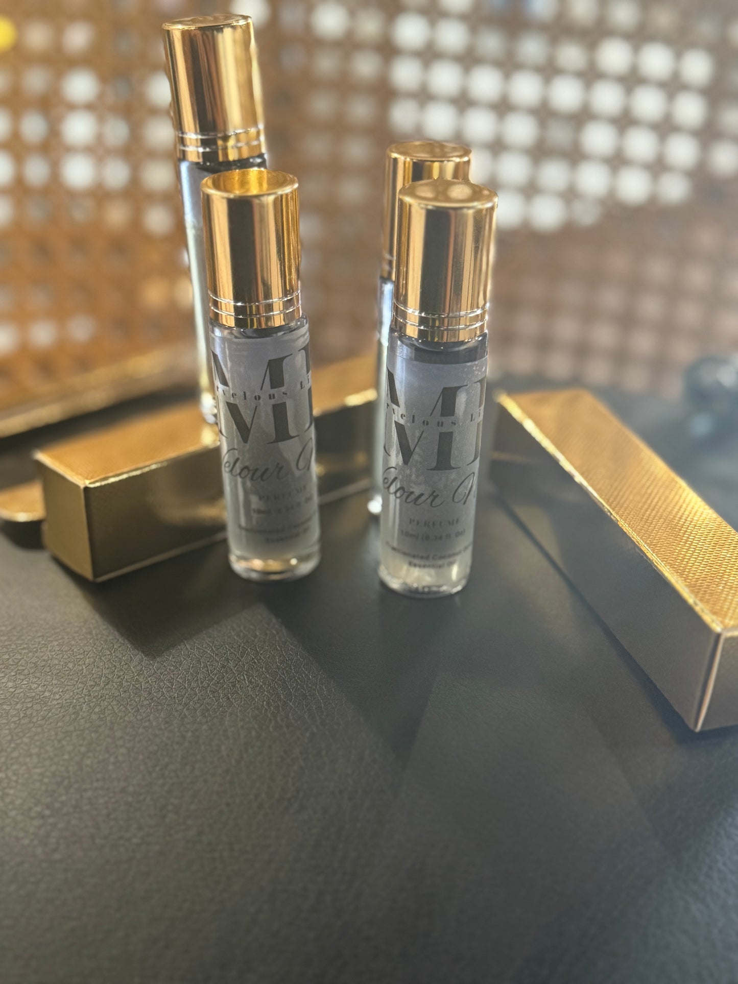 Essence of Touch
Perfume & Cologne Collection